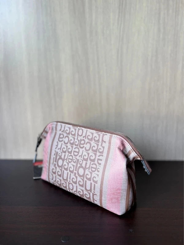 Pochette Pierre Cardin