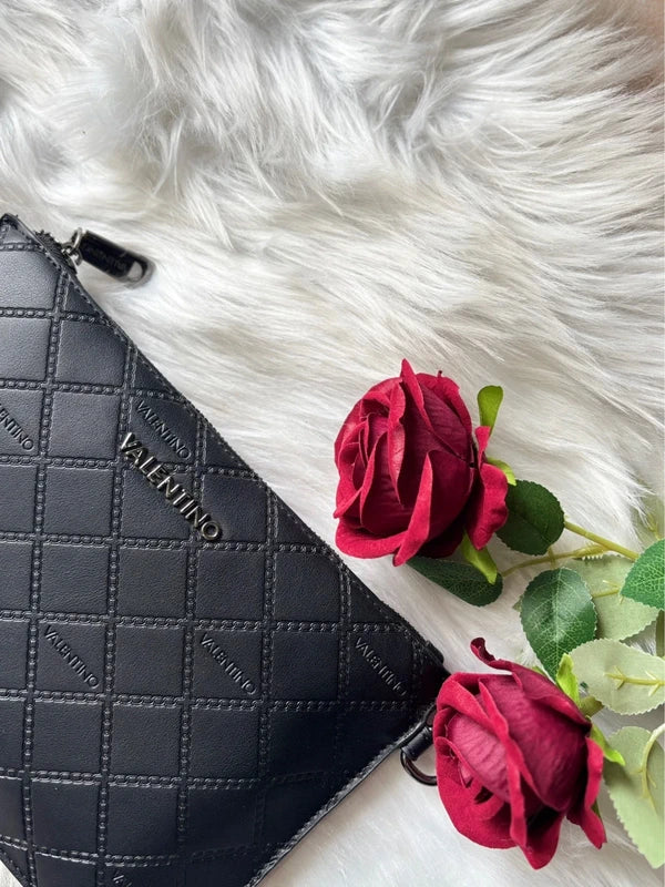Pochette Gyoza - Valentino